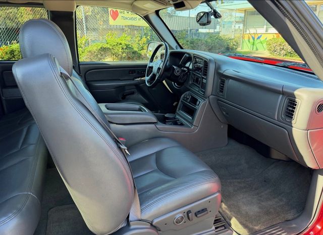 2006 Chevrolet Silverado 1500 SS RARE & available - SUPER SPORT - 23007376 - 8