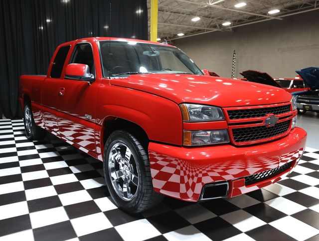 2006 Chevrolet Silverado 1500 SS RARE - SUPER SPORT - VERY NICE - 23007376 - 13