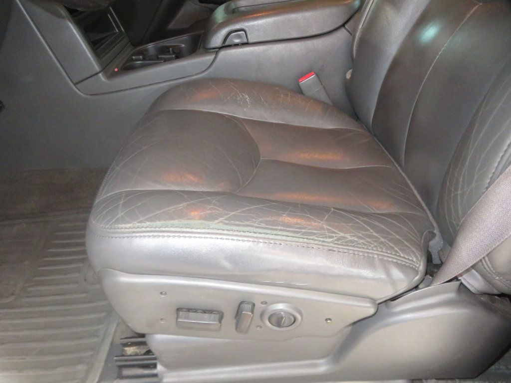 2006 Chevrolet Silverado 2500HD EXTRA CLEAN 6SPEED ALLISON TRANNY 4X4 DURAMAX LOW MILES DIESEL  - 23086162 - 18