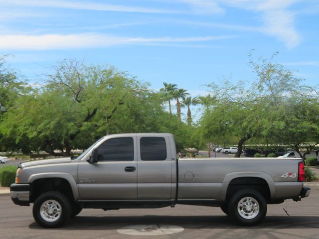 2006 Chevrolet Silverado 2500HD EXTRA CLEAN 6SPEED ALLISON TRANNY 4X4 DURAMAX LOW MILES DIESEL  - 23086162 - 1