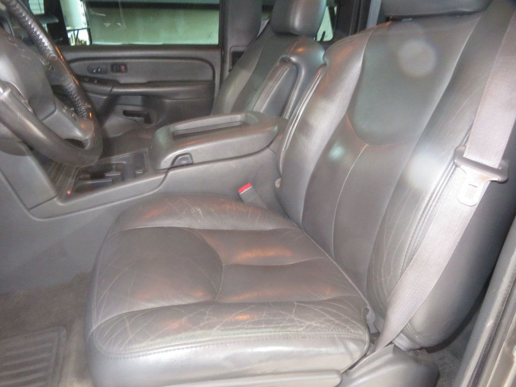 2006 Chevrolet Silverado 2500HD EXTRA CLEAN 6SPEED ALLISON TRANNY 4X4 DURAMAX LOW MILES DIESEL  - 23086162 - 19