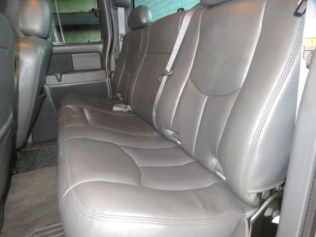 2006 Chevrolet Silverado 2500HD EXTRA CLEAN 6SPEED ALLISON TRANNY 4X4 DURAMAX LOW MILES DIESEL  - 23086162 - 21