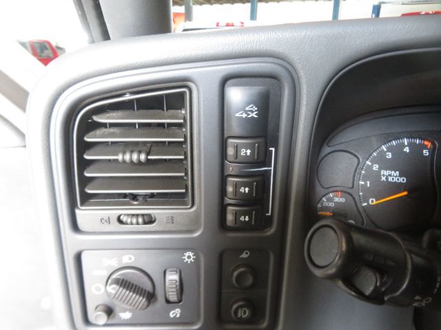 2006 Chevrolet Silverado 2500HD EXTRA CLEAN 6SPEED ALLISON TRANNY 4X4 DURAMAX LOW MILES DIESEL  - 23086162 - 35