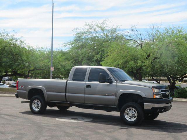 2006 Chevrolet Silverado 2500HD EXTRA CLEAN 6SPEED ALLISON TRANNY 4X4 DURAMAX LOW MILES DIESEL  - 23086162 - 3