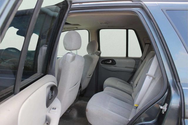 2006 Chevrolet Trailblazer 4dr 4WD LS - 23022001 - 6
