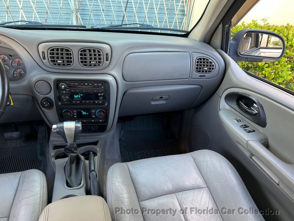 2006 Chevrolet Trailblazer LT 2WD 5.3L V8 - 22439059 - 11