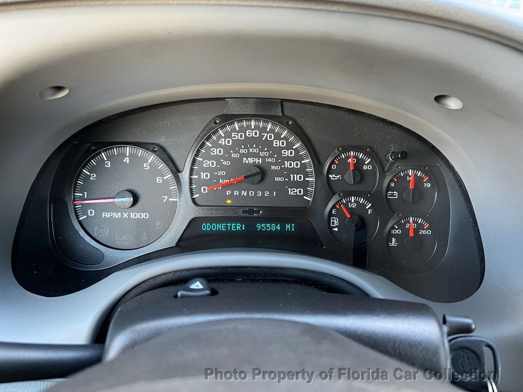 2006 Chevrolet Trailblazer LT 2WD 5.3L V8 - 22439059 - 54