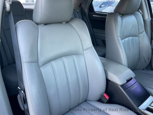 2006 Chrysler 300 2006 CHRYSLER 300C V8 5.7L 4D SEDAN SERVICED 615-730-9991 - 23043931 - 9