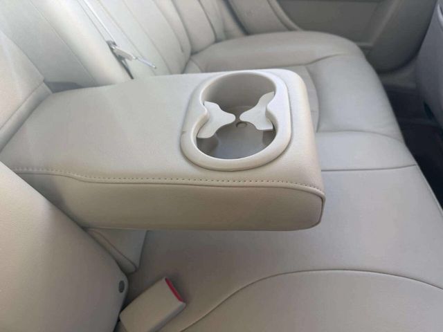 2006 Chrysler 300 4dr Sedan 300C - 22973762 - 24