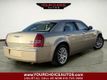 2006 Chrysler 300 4dr Sedan 300C - 22973762 - 4