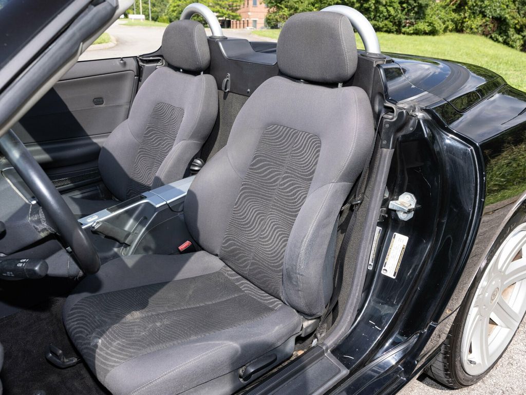 2006 Chrysler Crossfire Roadster, Great Condition, 3.2 Ltr V6, 6-Speed Manual  - 22879445 - 23