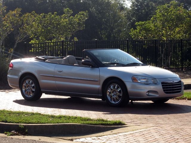 2006 Chrysler Sebring Limited photo 4