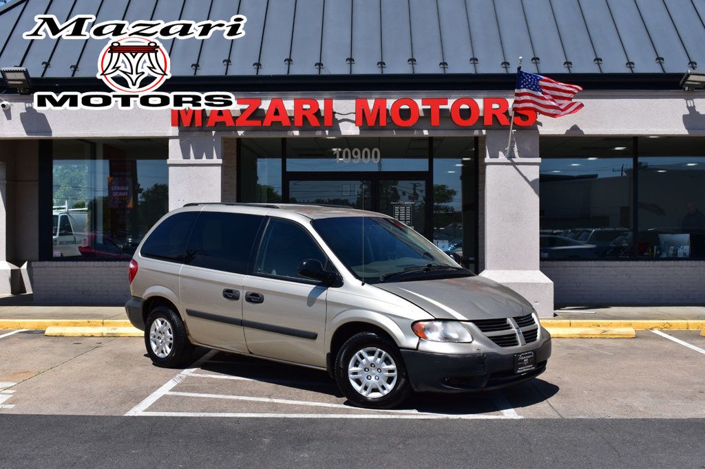 2006 Dodge Caravan 4dr SE - 22440023 - 0