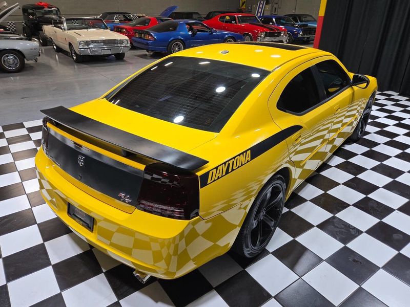 2006 Dodge Charger 4dr Sedan R/T RWD - 22974824 - 37