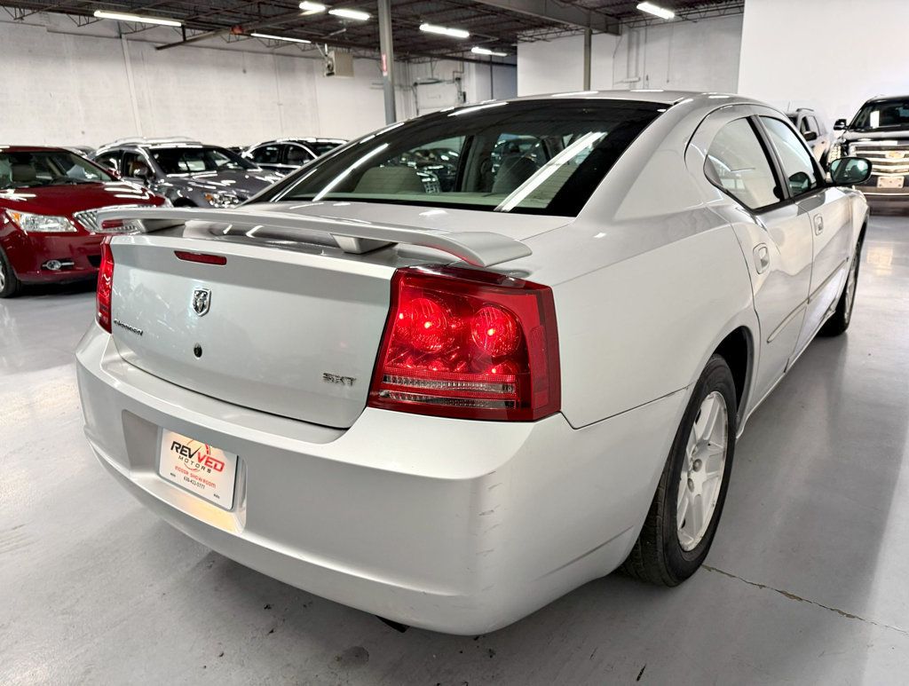 2006 Dodge Charger 4dr Sedan RWD - 22668955 - 6