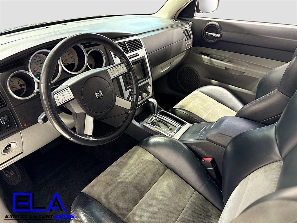 2006 Dodge Charger 4dr Sedan SRT8 RWD - 22952933 - 9