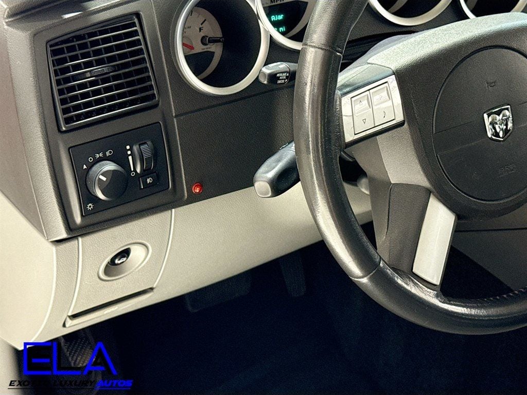 2006 Dodge Charger 4dr Sedan SRT8 RWD - 22952933 - 10