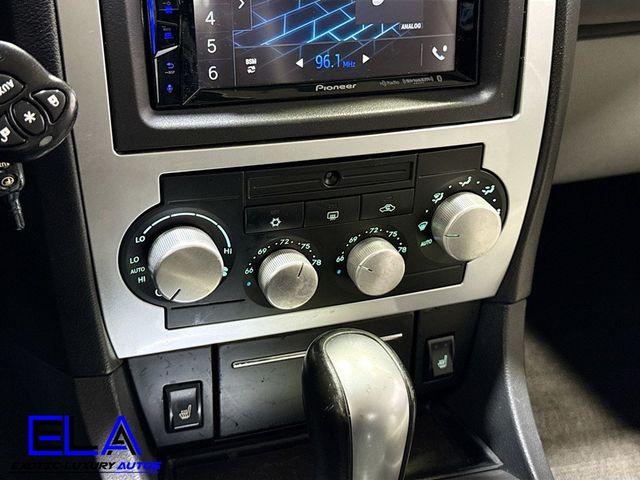 2006 Dodge Charger 4dr Sedan SRT8 RWD - 22952933 - 16