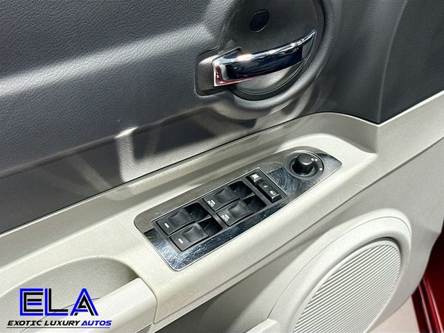 2006 Dodge Charger 4dr Sedan SRT8 RWD - 22952933 - 18