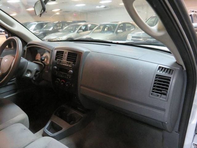 2006 Dodge Dakota 4X4 / AUTO / EXT CAB - 17288271 - 39