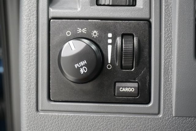 2006 Dodge Dakota SLT - 22938127 - 19