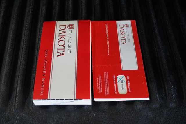 2006 Dodge Dakota SLT - 22938127 - 21