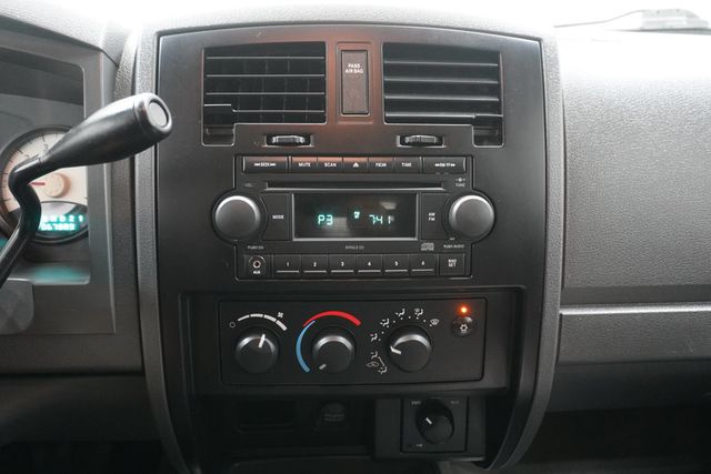 2006 Dodge Dakota ST - 22947545 - 16