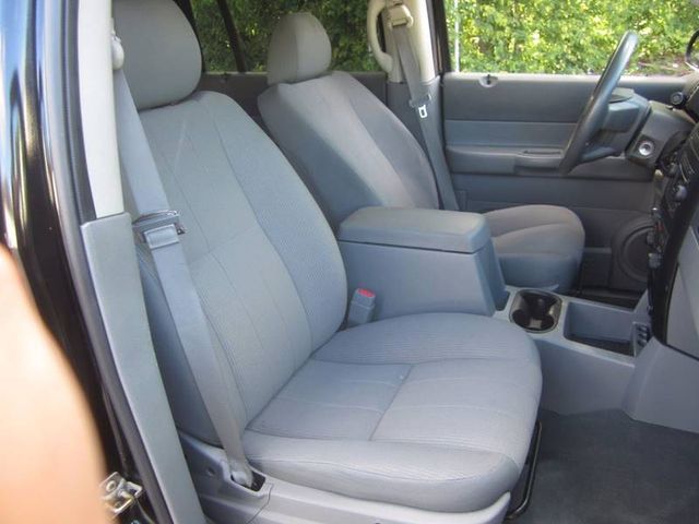 2006 Dodge Durango SXT / 4X4 / 3RD ROW - 16819535 - 5