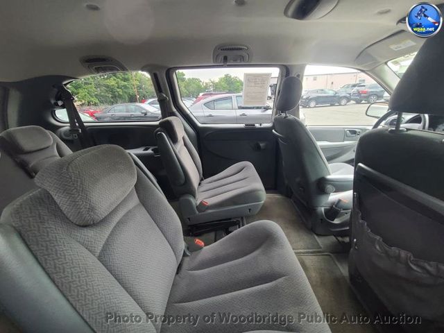 2006 Dodge Grand Caravan 4dr SXT - 23081571 - 10
