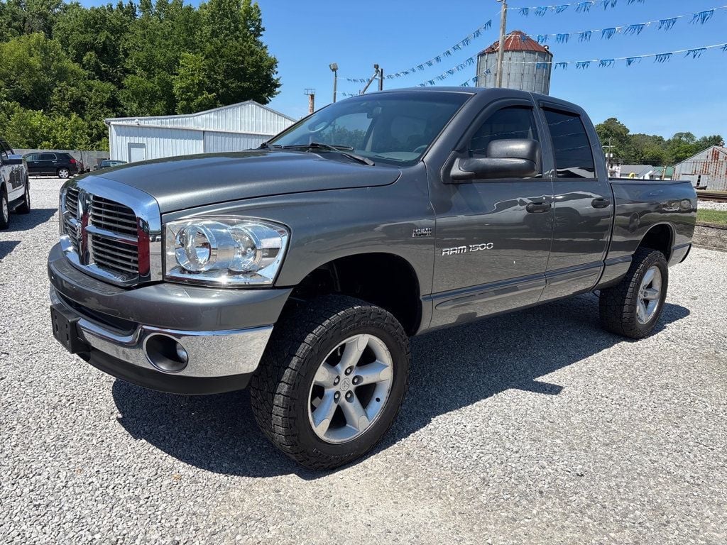2006 Dodge Ram 1500 Quad Cab SLT Pickup 4D 6 1/4 ft - 23041513 - 3