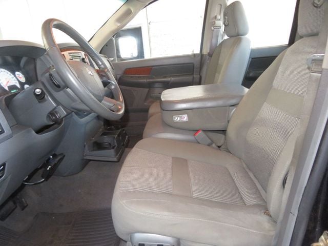 2006 Dodge Ram 2500 5.9 CUMMINS DIESEL 4X4 EXTRA CLEAN COLD AIR  - 23062377 - 18