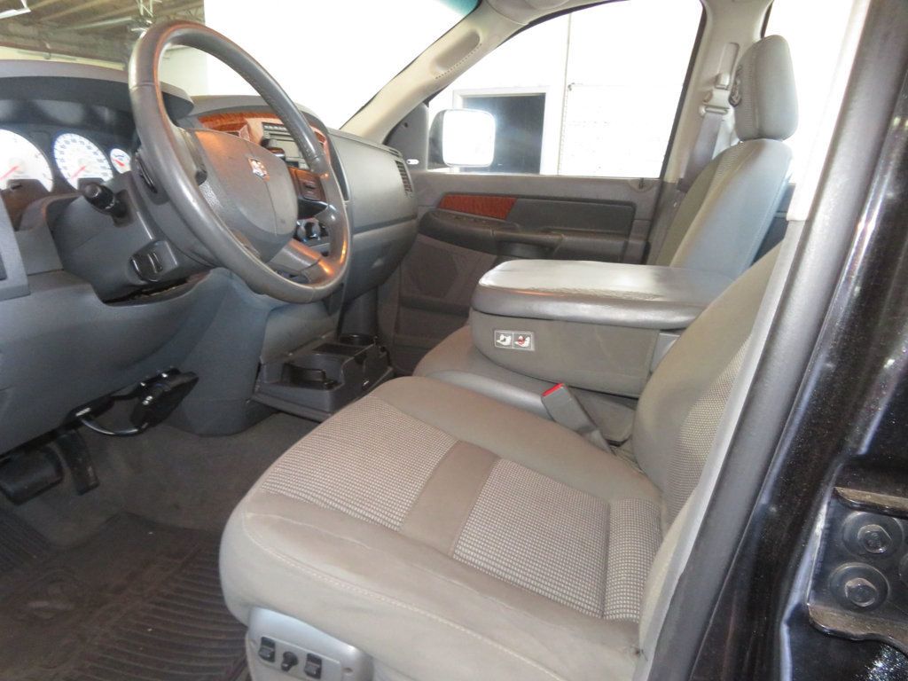 2006 Dodge Ram 2500 5.9 CUMMINS DIESEL 4X4 EXTRA CLEAN COLD AIR  - 23062377 - 19