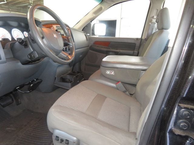 2006 Dodge Ram 2500 5.9 CUMMINS DIESEL 4X4 EXTRA CLEAN COLD AIR  - 23062377 - 19