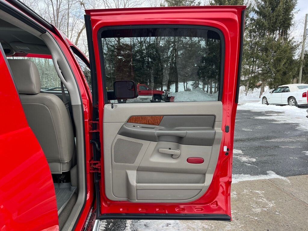 2006 Dodge Ram 2500 MEGA CAB  5.9L CUMMINS Turbo Diesel Pre Emission 4x4 - 22744433 - 30