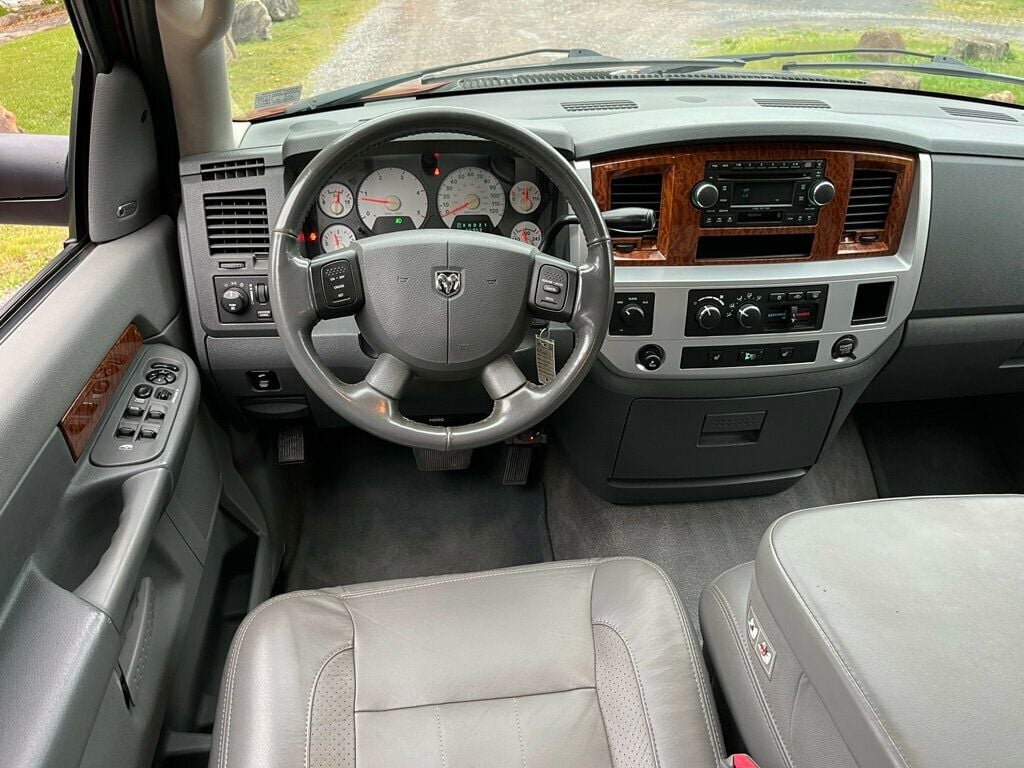 2006 Dodge Ram 3500 Quad Cab Short Bed 4x4 Laramie 1-Ton Single Rear Wheel SRW 5.9L  - 22544319 - 57