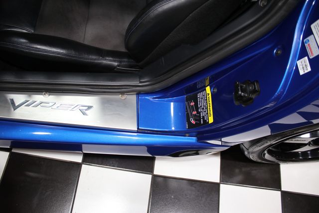 2006 Dodge Viper 2dr Coupe SRT10 - 23008641 - 52