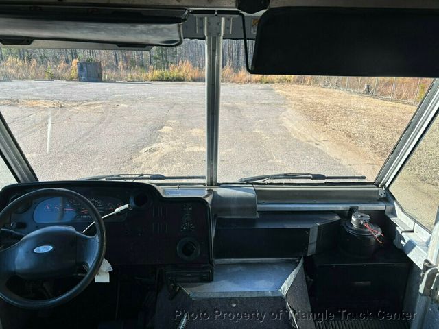 2006 Ford E350HD STEP VAN JUST 56k MILES! GREAT FOR A FOOD TRUCK! - 22973004 - 13