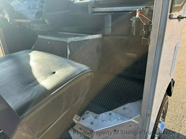 2006 Ford E350HD STEP VAN JUST 56k MILES! GREAT FOR A FOOD TRUCK! - 22973004 - 20