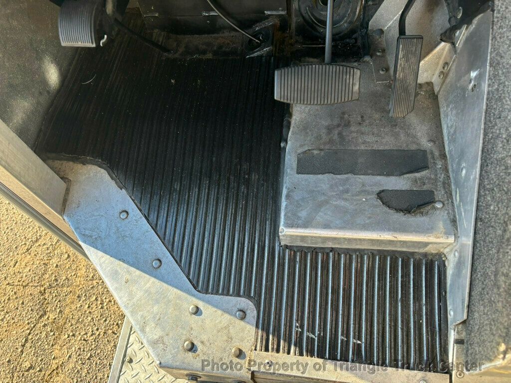 2006 Ford E350HD STEP VAN JUST 56k MILES! GREAT FOR A FOOD TRUCK! - 22973004 - 23