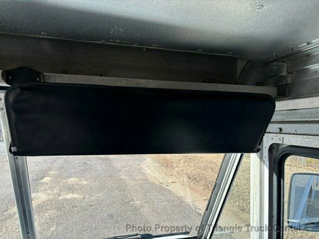 2006 Ford E350HD STEP VAN JUST 56k MILES! GREAT FOR A FOOD TRUCK! - 22973004 - 25