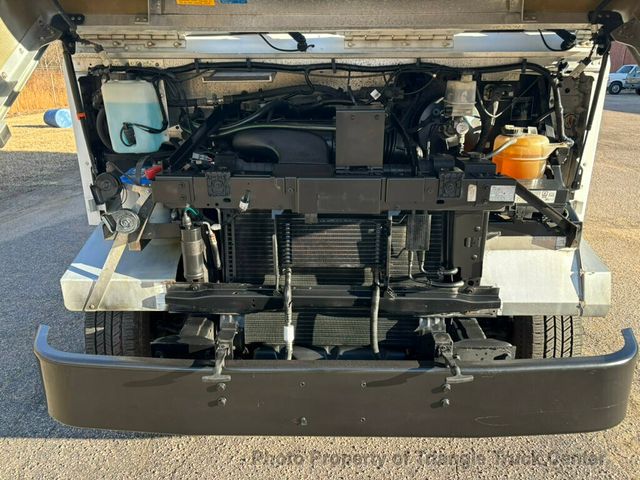 2006 Ford E350HD STEP VAN JUST 56k MILES! GREAT FOR A FOOD TRUCK! - 22973004 - 29