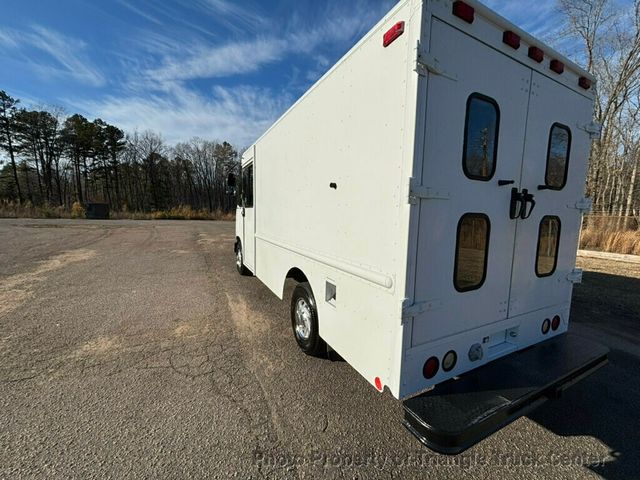 2006 Ford E350HD STEP VAN JUST 56k MILES! GREAT FOR A FOOD TRUCK! - 22973004 - 6