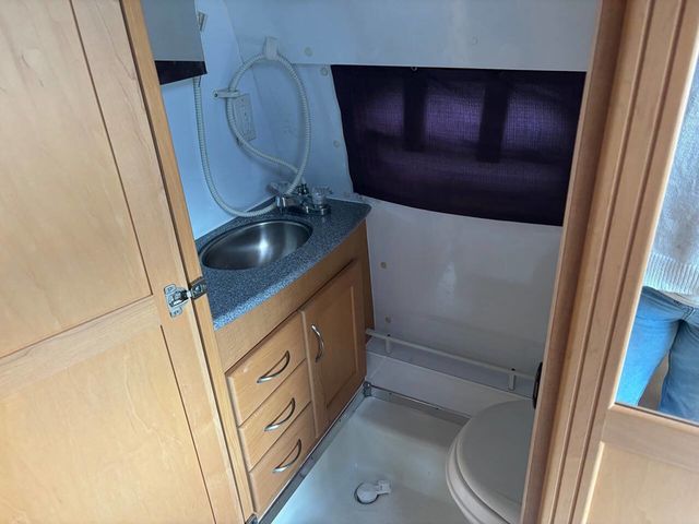 2006 Ford Econoline Cargo Van E-350 Recreational - 23009461 - 20