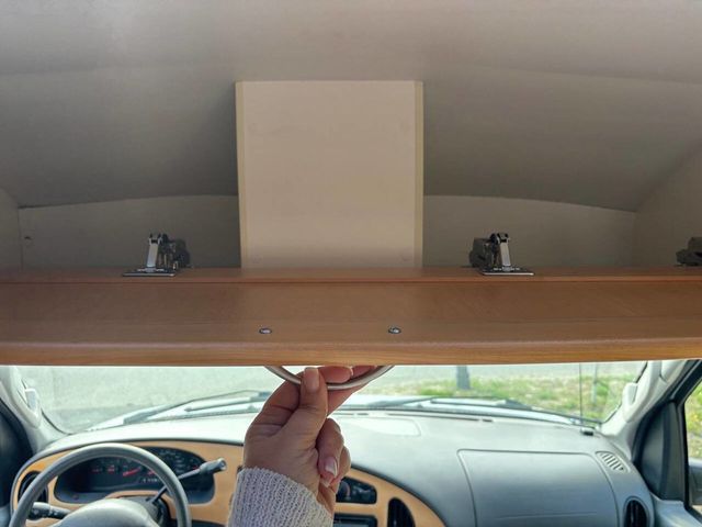 2006 Ford Econoline Cargo Van E-350 Recreational - 23009461 - 22