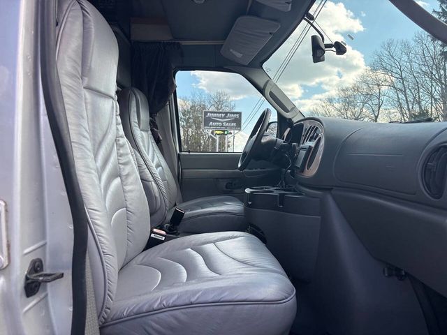 2006 Ford Econoline Cargo Van E-350 Recreational - 23009461 - 7