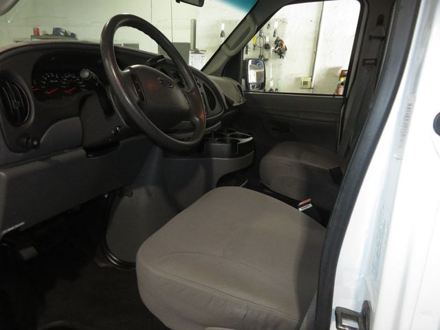 2006 Ford Econoline Wagon ECONOLINE E350 SUPER DUTY 12 PASSENGER VAN LOW LOW MILES  - 22936076 - 16