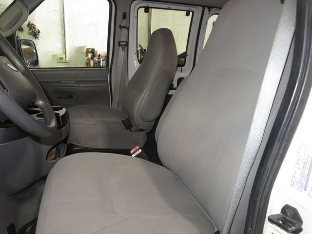 2006 Ford Econoline Wagon ECONOLINE E350 SUPER DUTY 12 PASSENGER VAN LOW LOW MILES  - 22936076 - 18