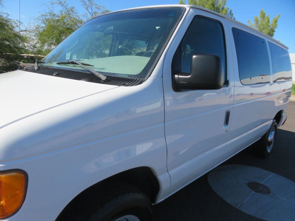 2006 Ford Econoline Wagon ECONOLINE E350 SUPER DUTY 12 PASSENGER VAN LOW LOW MILES - 22936076 - 7