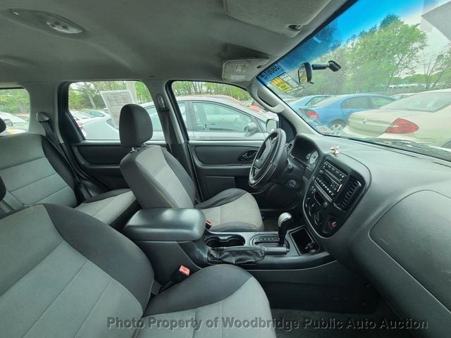 2006 Ford Escape  - 22771120 - 11