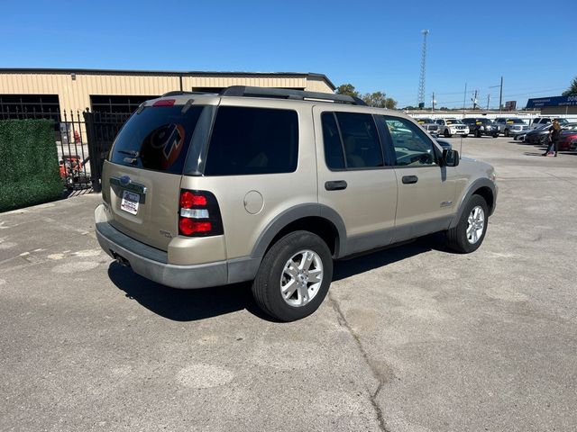 2006 Ford Explorer 4dr 114" WB 4.0L XLT - 23099742 - 3